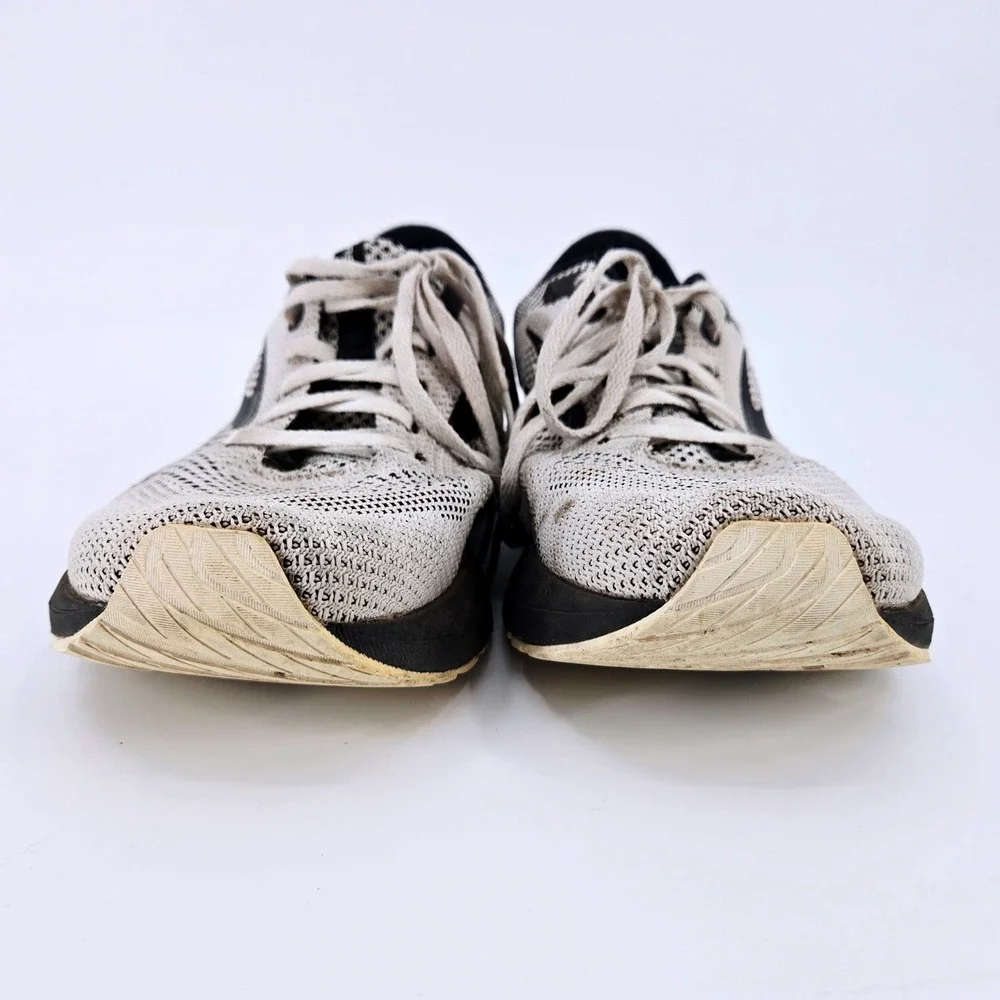Brooks Size 11 Revel‎ 5 Running Shoes White Black Mesh Neutral Cushion